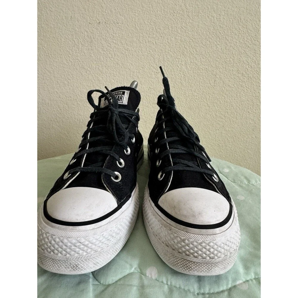 Converse Chuck Taylor All Star Lift Low Top Sneakers Black/White 560250F size 8